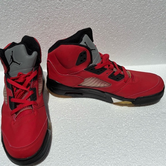 Nike Air Jordan 5 Retro Raging Bull Toro Bravo 2005 Size 11 136027-061 Red Black - Picture 1 of 16